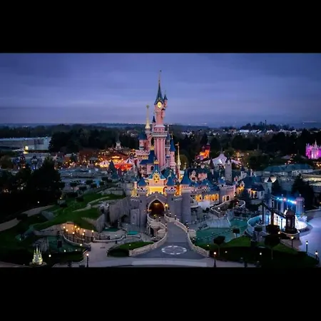 Moderne Et Spacieuse Disneyland Paris